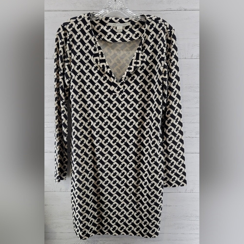 Diane Von Furstenberg Black & White Link Print Silk Dress, Size 6, Black/Cream - Picture 1 of 7